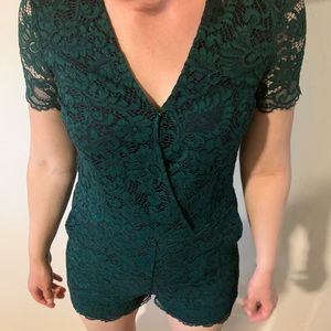 Emerald lace short sleeve romper